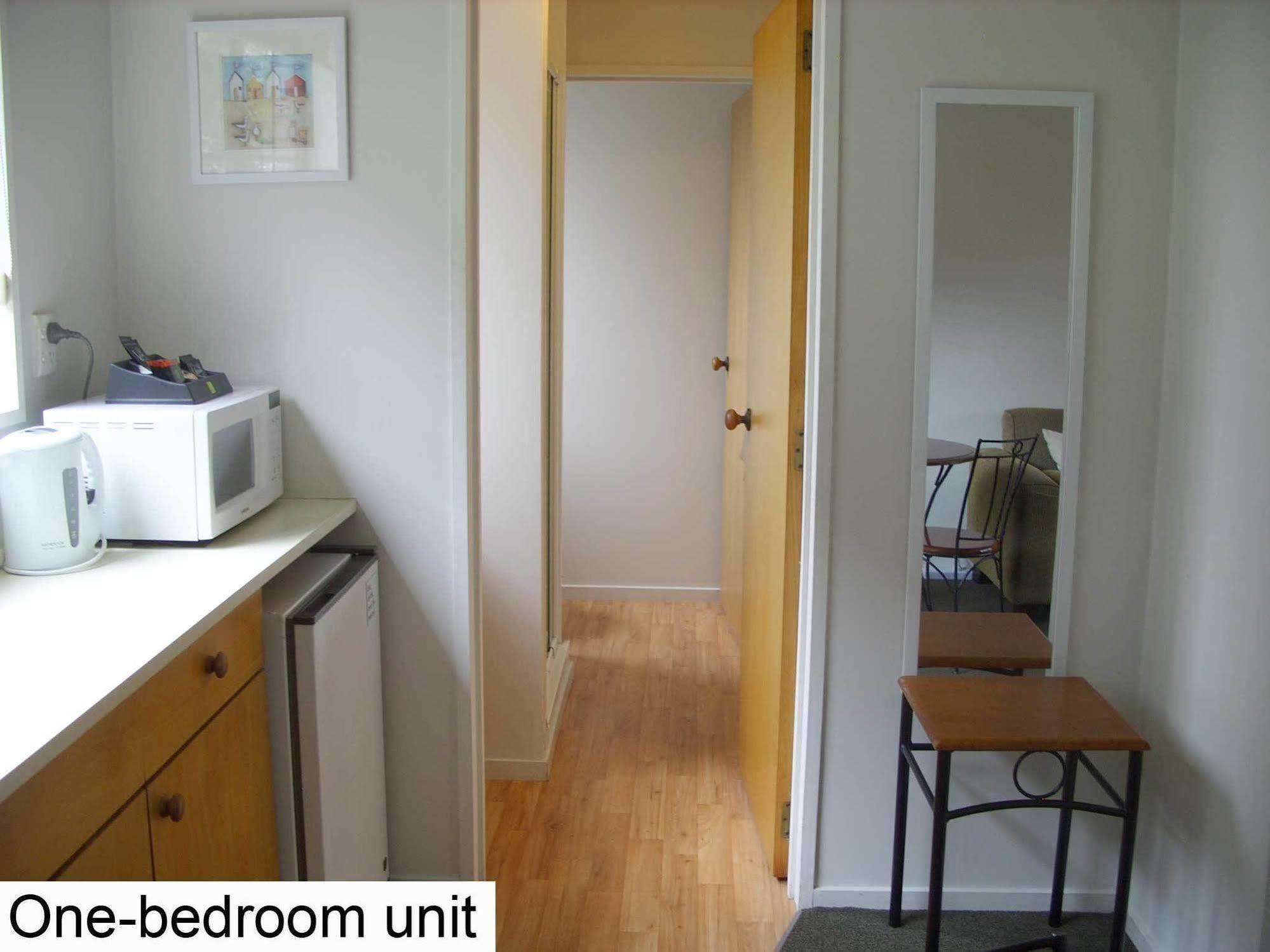 Tudor Court Motel Christchurch Dış mekan fotoğraf